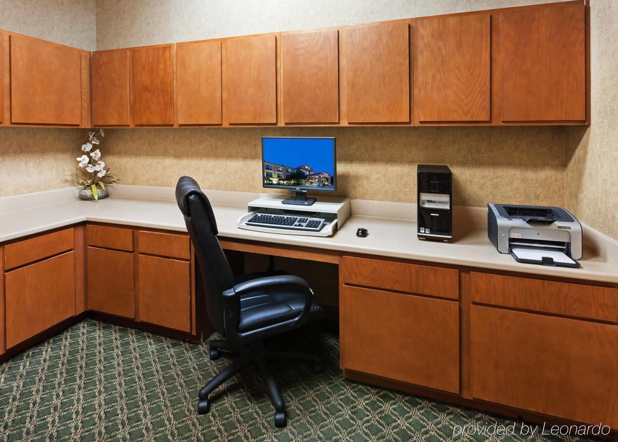 Holiday Inn Express & Suites Austin Nw - Lakeline By Ihg Zewnętrze zdjęcie