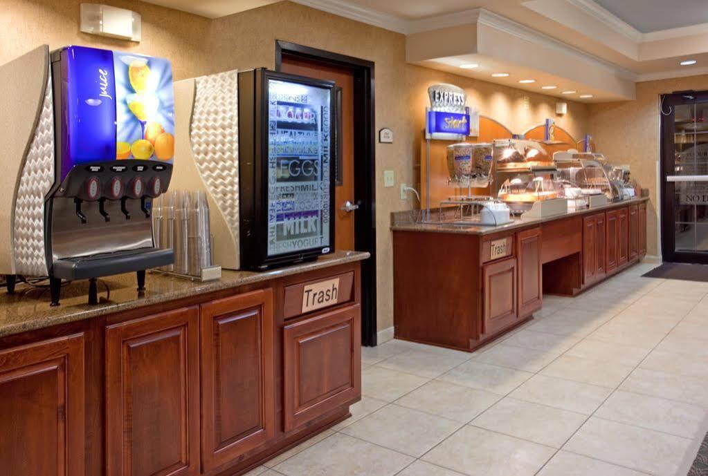 Holiday Inn Express & Suites Austin Nw - Lakeline By Ihg Zewnętrze zdjęcie